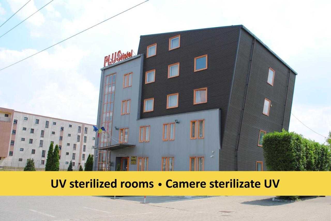 Plus Hotel Craiova Exterior foto